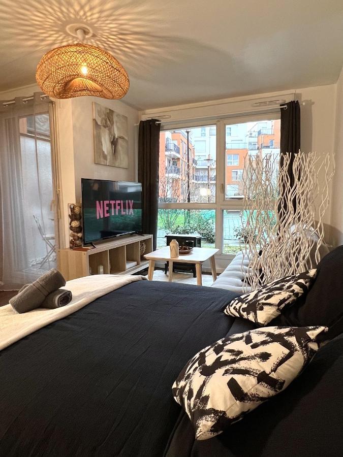 Apartamento "Moonlight" Gare A 10Min De Paris, Wifi, Terrasse , Parking Argenteuil Exterior foto